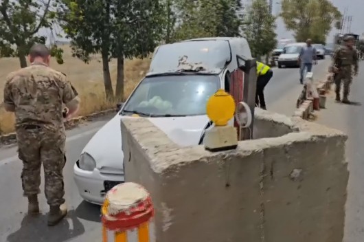 الاحتلال يستهدف حاجزاً للجيش اللبناني بصاروخين في بيت ياحون جنوبي لبنان