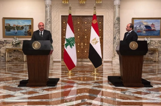 الرئيس عون في مؤتمر صحافي مشترك مع السيسي: ندعو المجتمع الدولي إلى إلزام “إسرانيل” تنفيذ اتفاق وقف النار والانسحاب من الأراضي اللبنانية وإعادة الأسرى