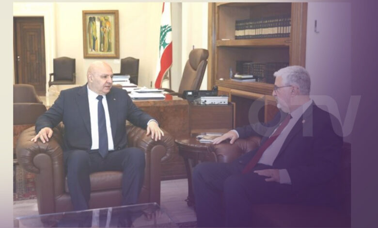 الرئيس عون اطّلع من رئيس الجامعة الأميركية على أوضاعها