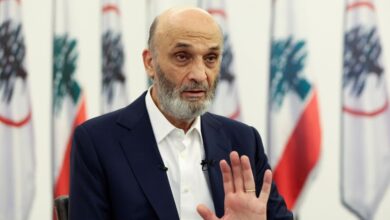 جعجع يرتكب خطأً جسيماً في تفسير الدستور ويقفز فوق المادة 52… …