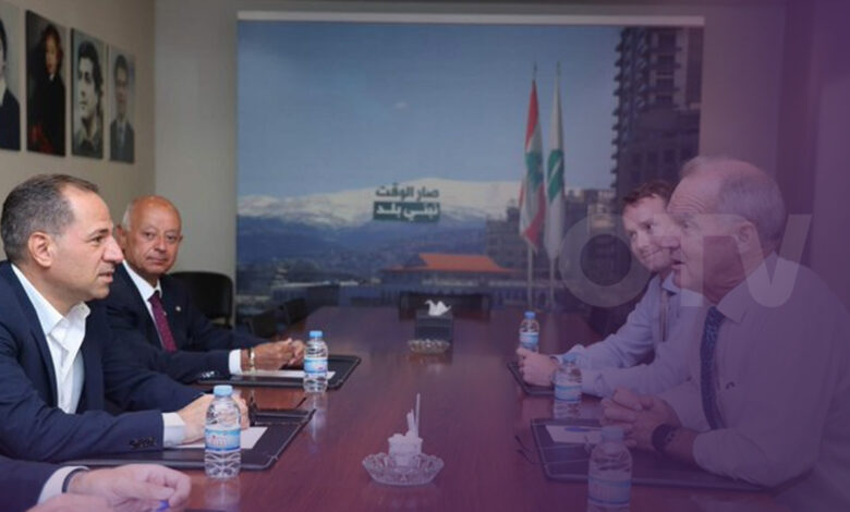 الجميّل التقى السفير الأسترالي: الأولوية لتنفيذ قرار حصر السلاح