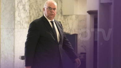 وزير الاتصالات: ألف تحية للجيش وشهدائه