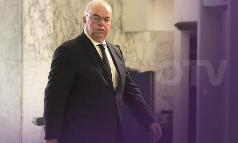 وزير الاتصالات: ألف تحية للجيش وشهدائه