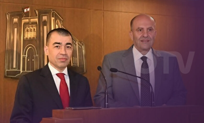 النائبان ابي خليل وعون وجها سؤالاً إلى الحكومة حول موضوع باخرة الفيول