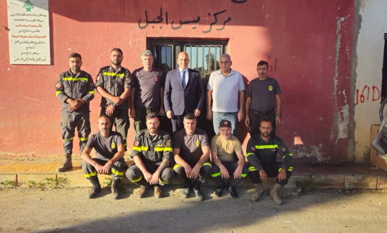 مدير الدفاع المدني يقوم بجولة تفقدية لمراكز في علما الشعب وميس الجبل