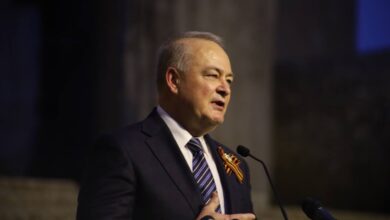 السفير الروسي في لبنان الكسندر روداكوف يحذر: لبنان يواجه أزمة أمنية متفجرة… والولايات المتحدة تضغط على الحكومة اللبنانية