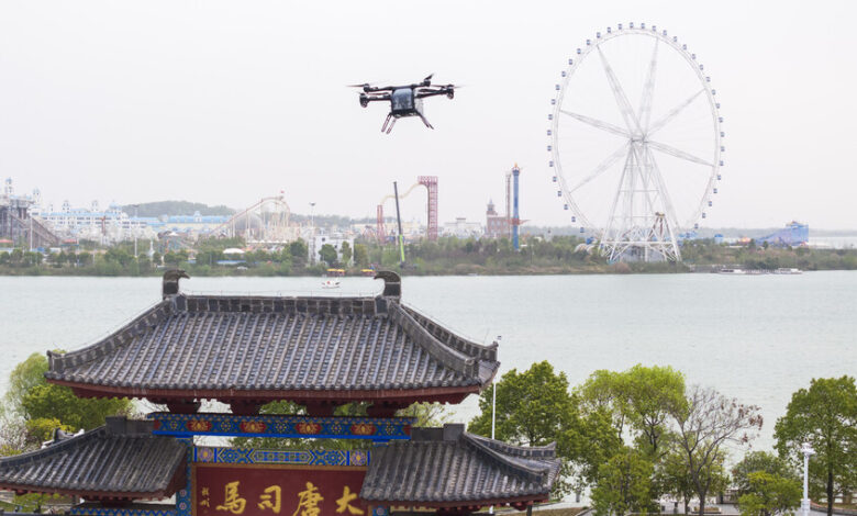 الصين تفتح باب المستقبل.. مصنع للسيارات الطائرة في الـ2026