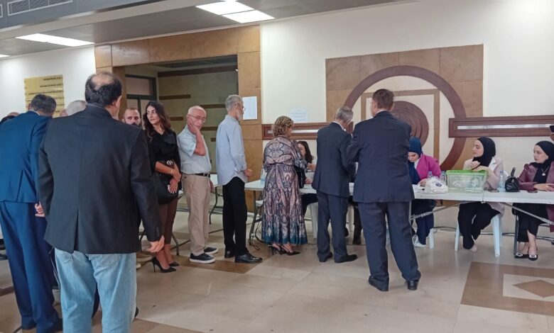 انتخابات نقابة محامي الشمال في طرابلس: منافسة حامية على منصبي النقيب وعضوية المجلس