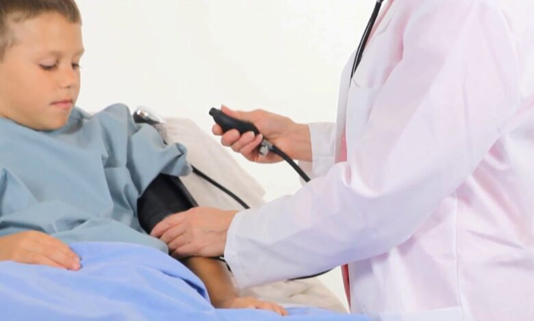 نتائج صادمة لـ”أكبر دراسة في العالم”  عن ضغط الدم عند الاطفال