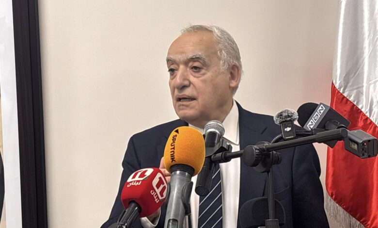 وزير الثقافة من مركز “اسيل” التابع لمؤسسات الصدر : الامام في حضوره وغيابه رجل استثنائي