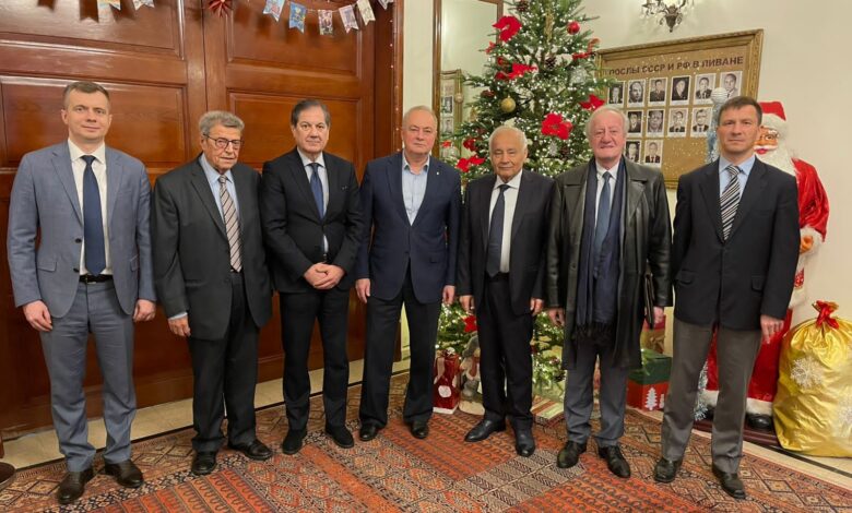 جمعية الصداقة اللبنانية-الروسية تهنئ السفارة الروسية  في بيروت بالعام الجديد