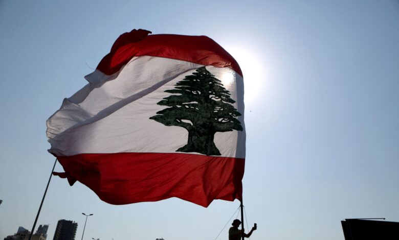 عمال وحرفيو الجنوب يطالبون الحكومة بالتعويض على متضرري العدوان الإسرائيلي