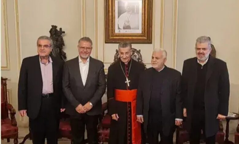 وفد من حزب الله يزور البطريرك الراعي في بكركي للتهنئة بالأعياد المجيدة