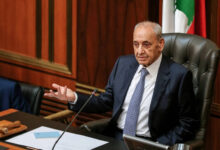 الرئيس بري يستنكر الأكاذيب التي تسيء إلى الموقف اللبناني وكأن لبنان ترخى أمام “إسرائيل”