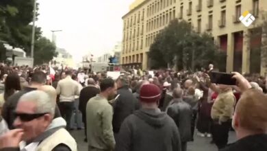 تقرير مصور | استمرار الاحتجاجات المطلبية أمام مجلس النواب لليوم الثاني