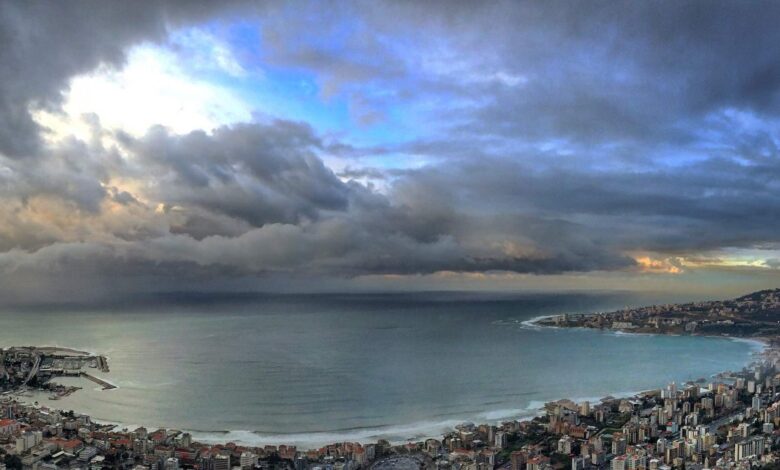 منخفض جوي يواصل تأثيره على لبنان: انحسار الامطار واستمرار البرودة والجليد على الطرق الجبلية