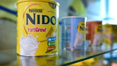 نستله تسحب دفعات من حليب الأطفال عالميا لتلوثها بسمّ قاتل