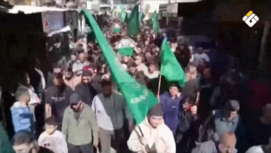 حماس وفصائل المقاومة في عين الحلوة تشيع شهيدي العدوان