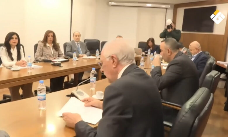 نواب يقدمون مشروع قانون لتثبيت المدرسين في التعليم الأساسي