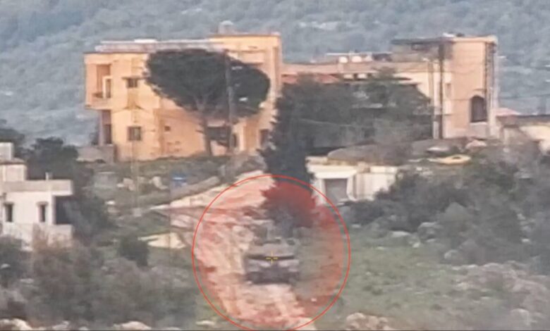 بالفيديو | المقاومة تستهدف دبابة ميركافا إسرائيلية بمحيط بلدة القوزح جنوب لبنان