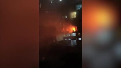 بالفيديو | عدوان جوي إسرائيلي يستهدف شقة بمبنى سكني في بلدة بشامون بمحافظة جبل لبنان