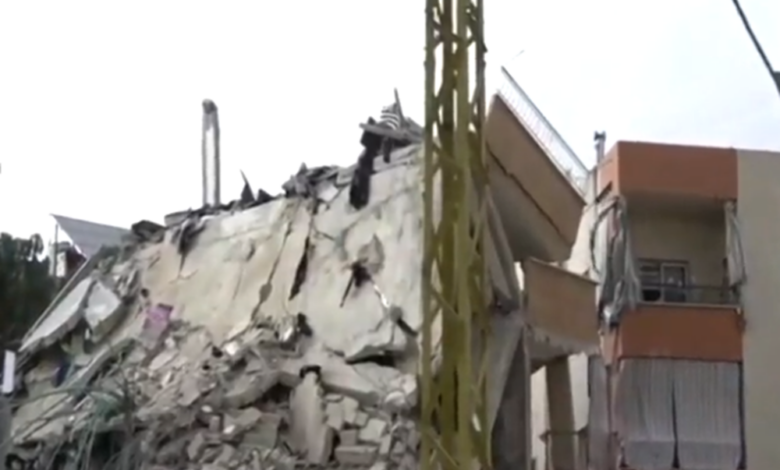 تواصل فرق الدفاع المدني حتى الساعة عملية البحث عن المفقودين في استهداف المجمّع سكني في بعلبك