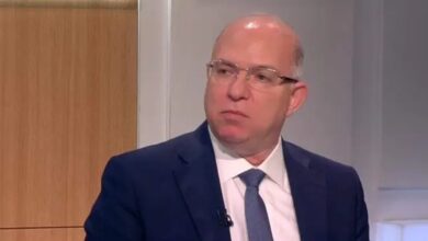 الوزير حيدر يصدر قرارا بتمديد تعليق المهل وتعميما لتسهيل تقديم المعاملات للمواطنين