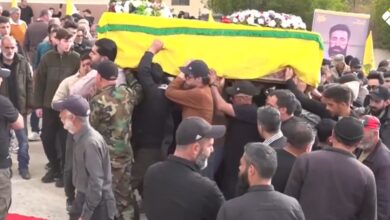 تقرير مصور | حزب الله وأهالي يونين يشيّعون الشهيد حمزة حيدر درّة في موكب وفاء حاشد