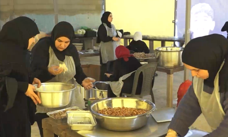 تقرير مصور | مبادرة في المنية شمالا : مطبخ تطوعي يرسّخ ثقافة الصمود والدعم المجتمعي