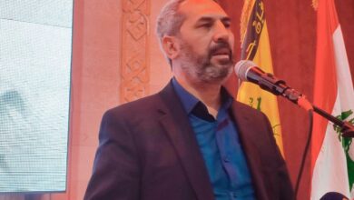 النائب إيهاب حمادة ينتقد الصمت الرسمي تجاه استهداف الطواقم الصحية