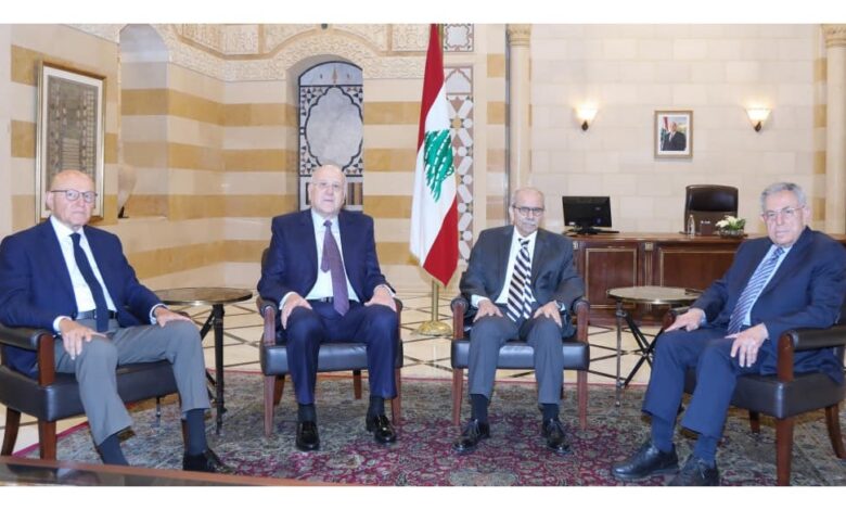 رئيس الحكومة استقبل ميقاتي والسنيورة وتمام سلام وعرض معهم الاوضاع العامة